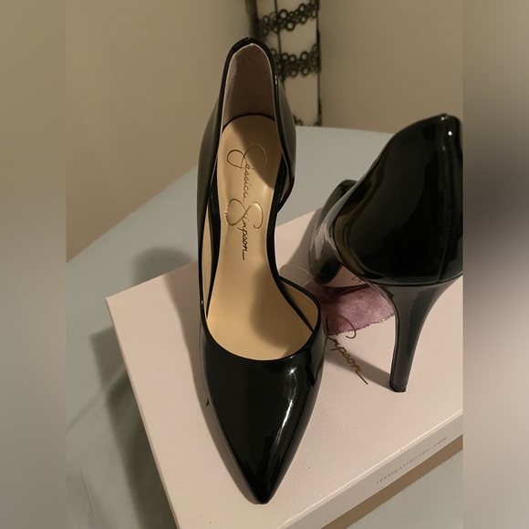 SOLD Jessica Simpson Paryn Black Heels - Picture 4 of 7